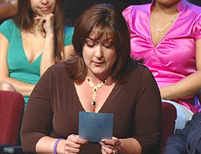 Lynne reads Susan's letter.