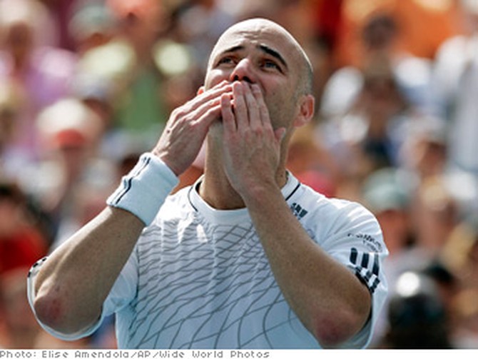 Andre Agassi's standing ovation