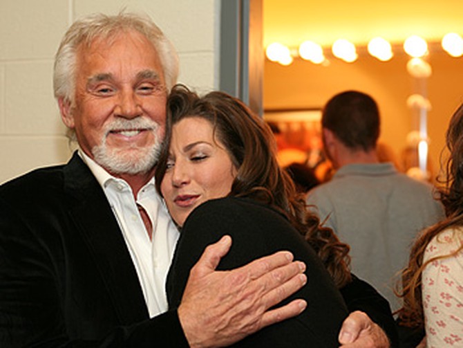Kenny Rogers and Amy Grant