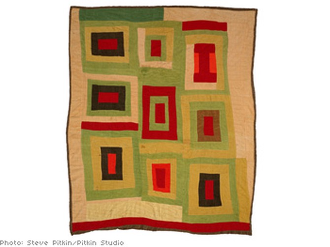 Housetop variation quilt by Lola Pettway