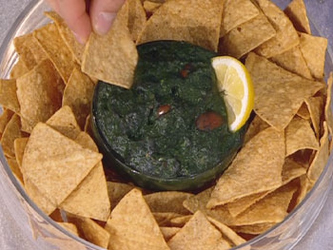 Get your omega-3s in this guacamole.