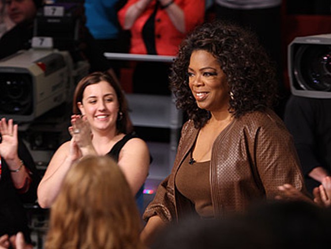 Oprah gets ready to welcome Mariah Carey.