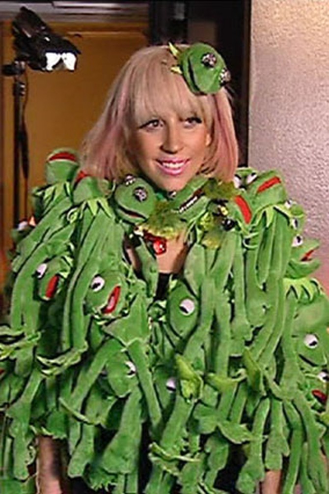 Lady Gaga's Kermit outfit