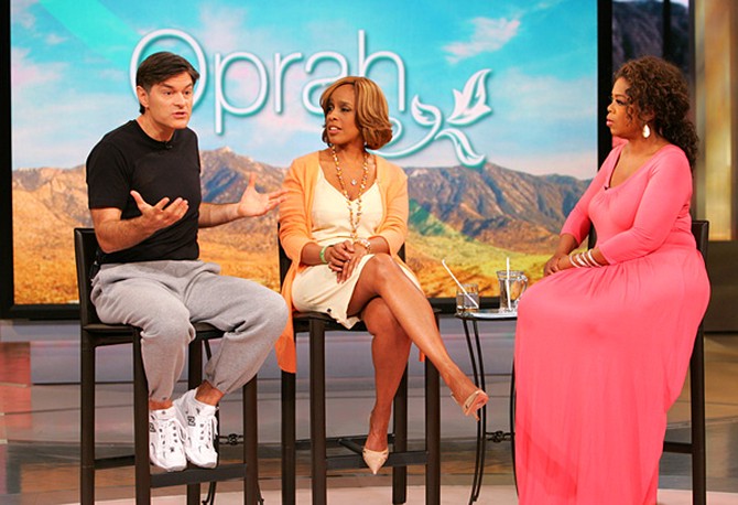 Dr. Oz says most people do not breathe correctly.