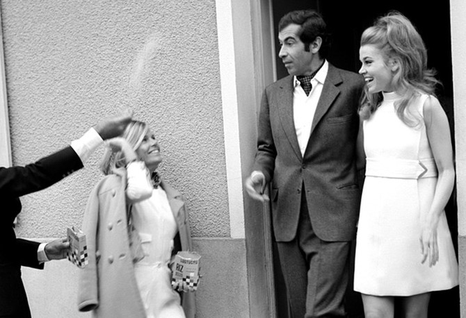 Jane Fonda marries Roger Vadim in 1965