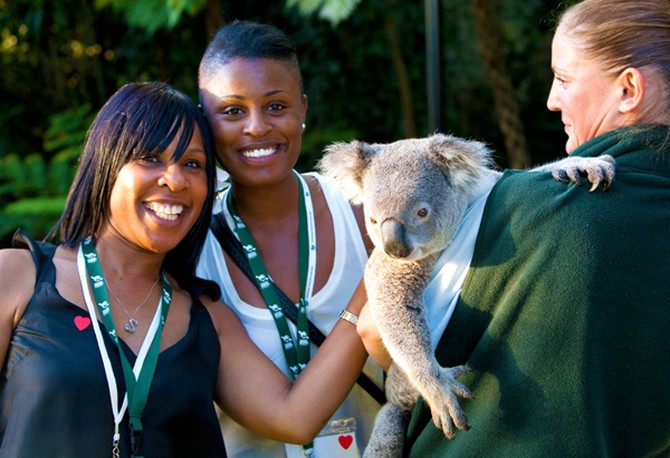 Oprah's Ultimate Viewers meet the 'locals' at the Taronga Zoo in Australia.